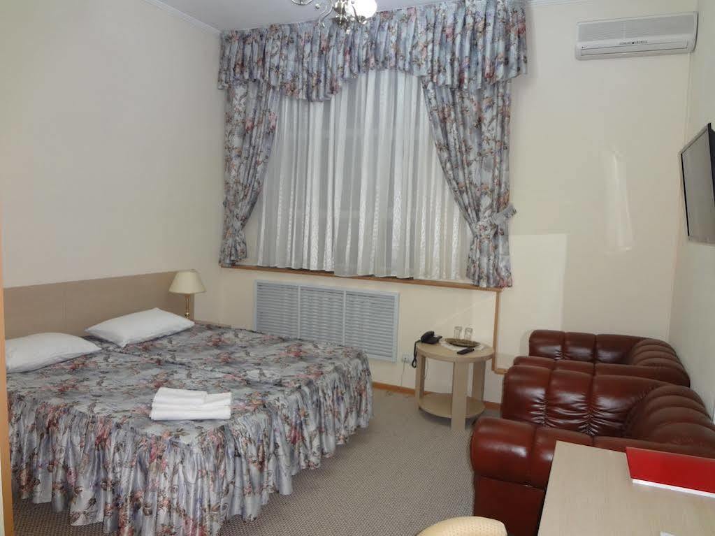 Belon Land Hotel Astana Exterior foto
